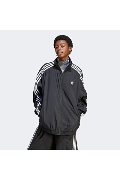 Adidas off discount center windbreaker