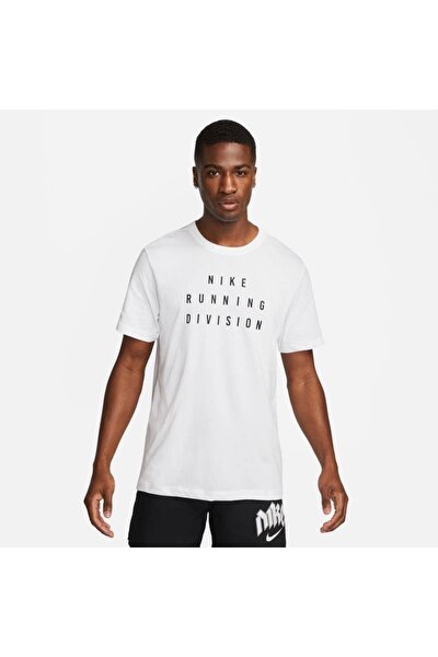 Nike Yoga Dri-FIT Erkek Antrenman Tişört DM7825-010 Fiyatı, Yorumları -  Trendyol