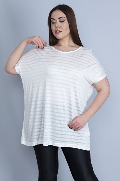 Plus Size Blouse - White - Relaxed fit