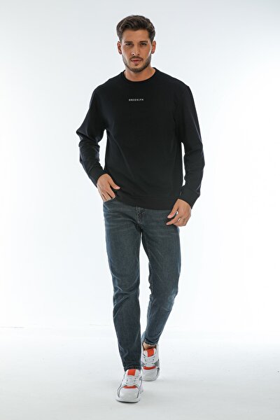 Sweatshirt - Black - Regular fit
