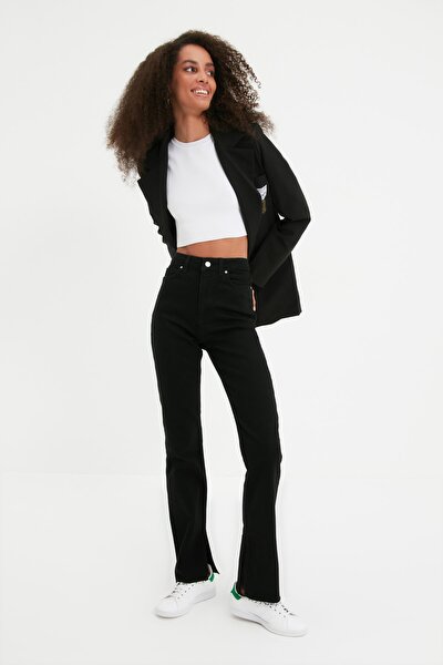 Siyah Yırtmaçlı Yüksek Bel Slim Flare Jeans TWOAW22JE0382