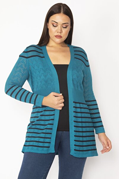 Plus Size Cardigan - Green - Fitted