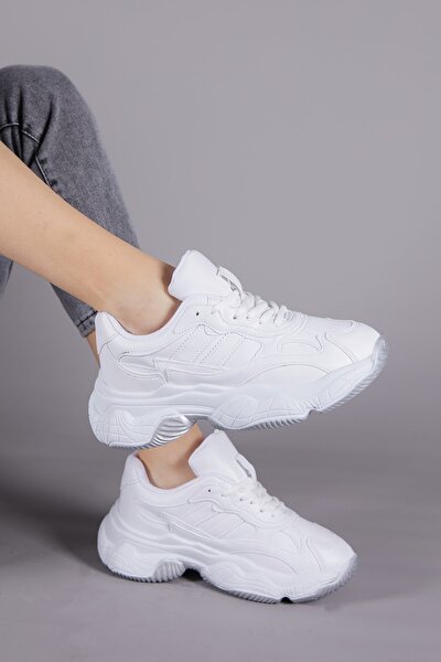 Sneaker - Weiß - Flacher Absatz