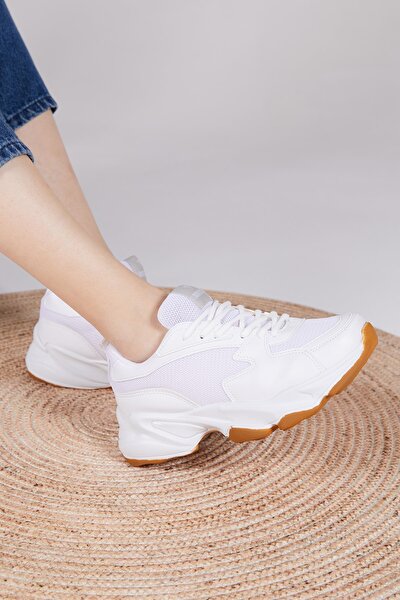 Sneakers - White - Flat
