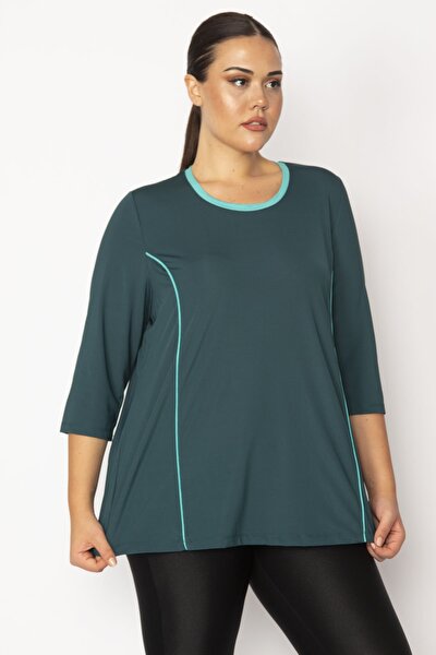 Plus Size Tunic - Green - Relaxed fit