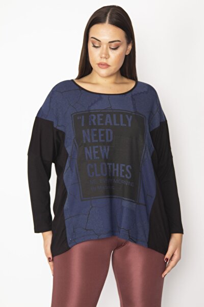 Plus Size Tunic - Navy blue - Relaxed fit