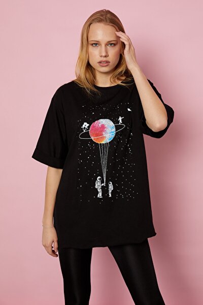 Uzay Baskılı T-shirt