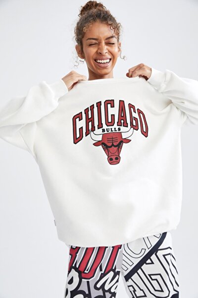 Fit Chicago Bulls Lisanslı Renk Bloklu Içi Yumuşak Tüylü Örme Sweatshirt Oversize Fit