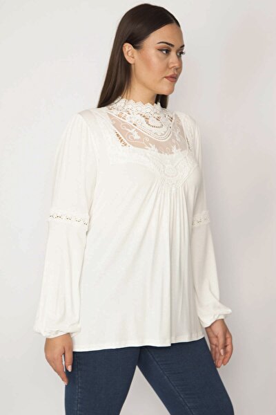 Plus Size Blouse - Ecru - Relaxed fit