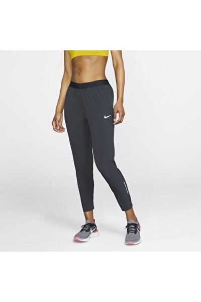 Nike Dri-Fit Fast Kadın Siyah Koşu Eşofman Altı FB7029-010