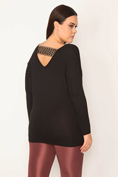 Plus Size Blouse - Black - Relaxed fit