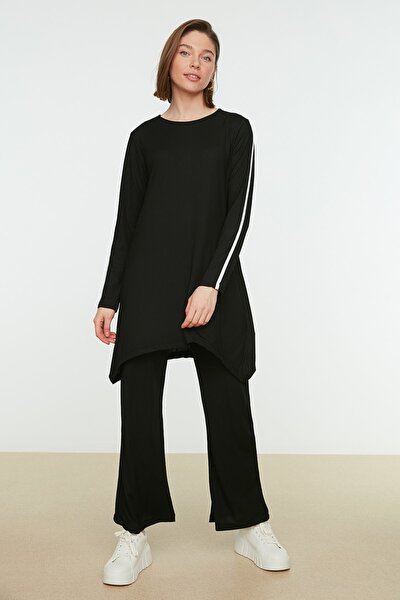Two-Piece Set - Black - Regular fit