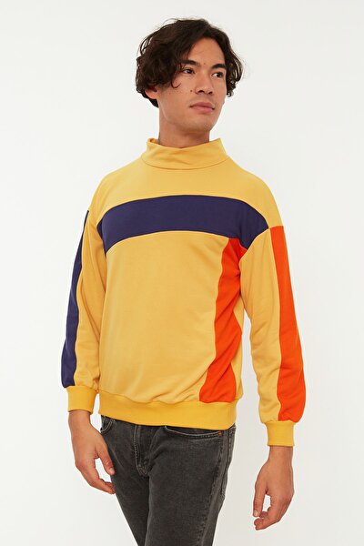 Sweatshirt - Yellow - Regular fit
