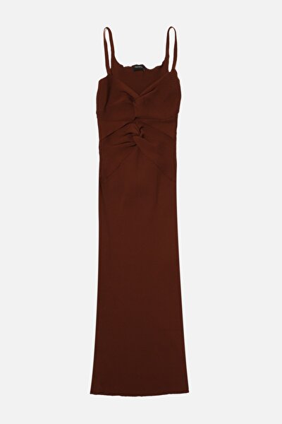 Kahverengi Dekolte Detaylı Triko Elbise TWOSS21EL3649