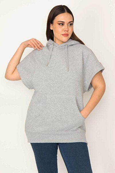 Plus Size Sweatshirt - Gray - Relaxed fit