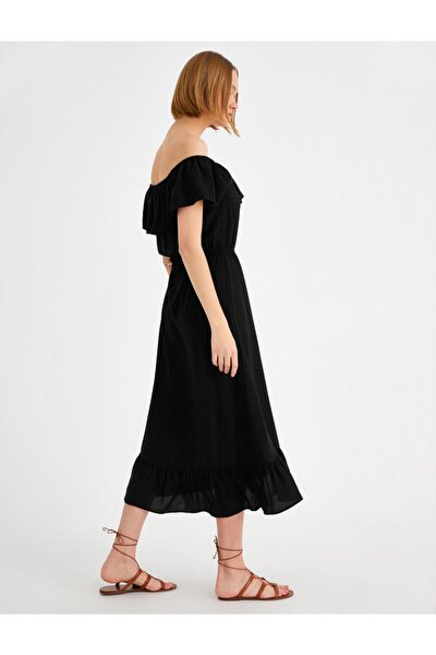 Kleid - Schwarz - Gerüschter Saum