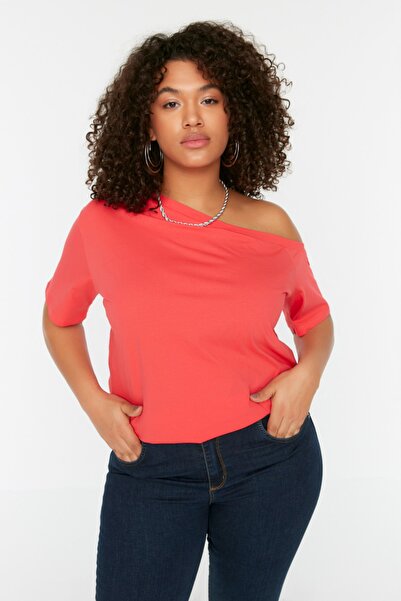 Plus Size Blouse - Red - Fitted
