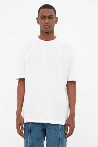 T-Shirt - White - Relaxed
