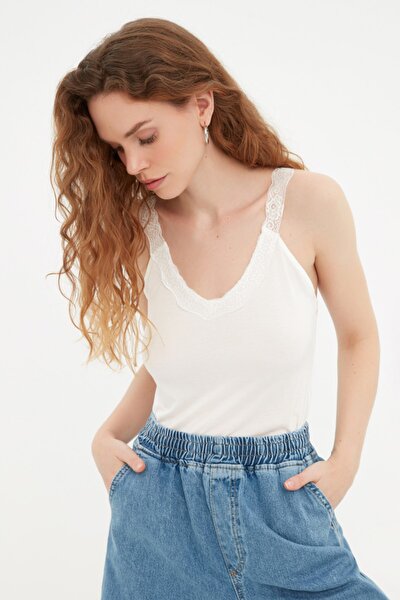 Bluse - Weiß - Figurbetont