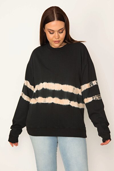 Plus Size Sweatshirt - Black - Relaxed fit