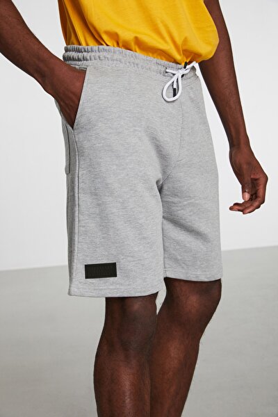 Shorts - Grau - Mittlerer Bund