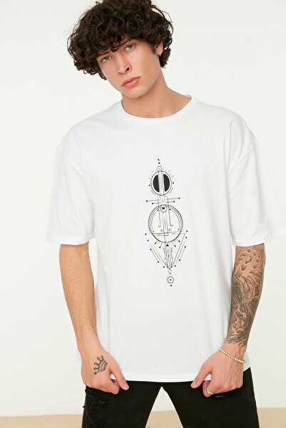 T-Shirt - White - Relaxed