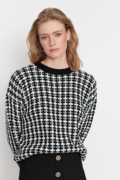 Sweater - Black - Oversize