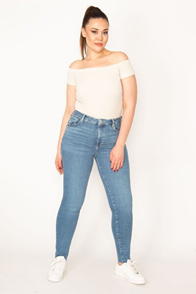 Plus Size Jeans - Blue - Skinny