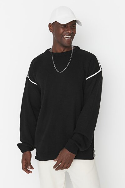 Sweater - Black - Oversize