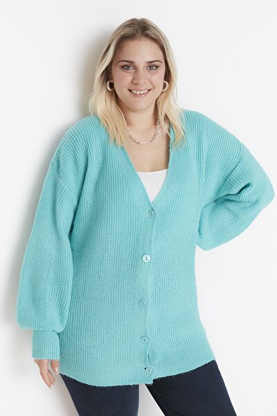 Plus Size Cardigan - Green - Relaxed