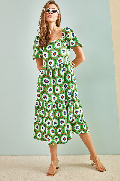 Kleid - Grün - Gerüschter Saum