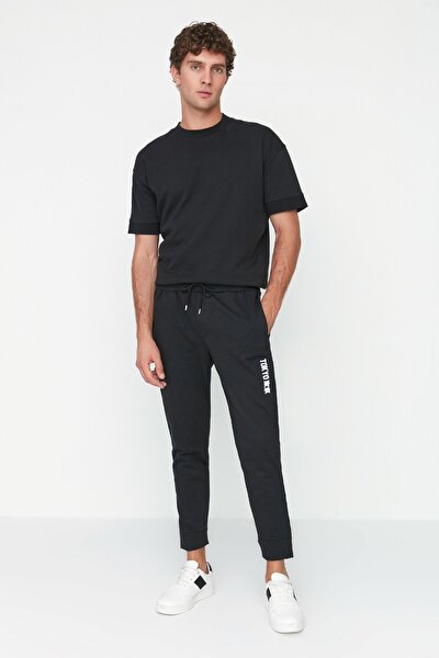 Sweatpants - Black - Relaxed