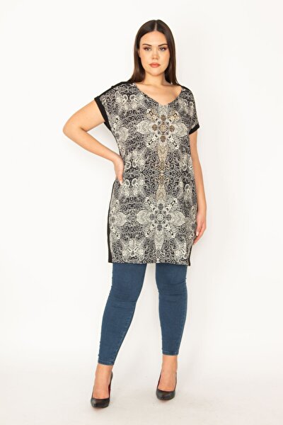 Plus Size Tunic - Black - Regular fit