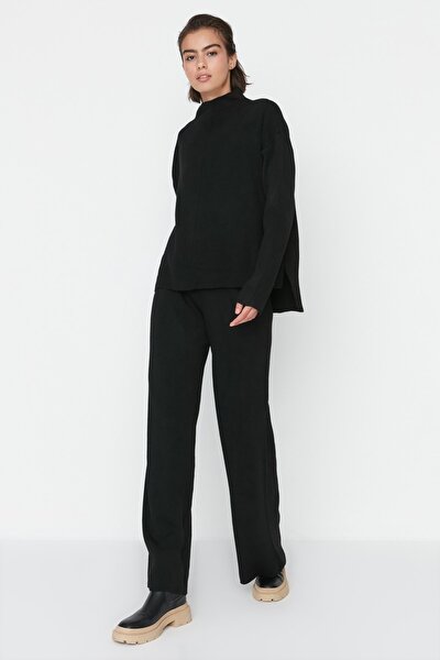 Two-Piece Set - Black - Regular fit