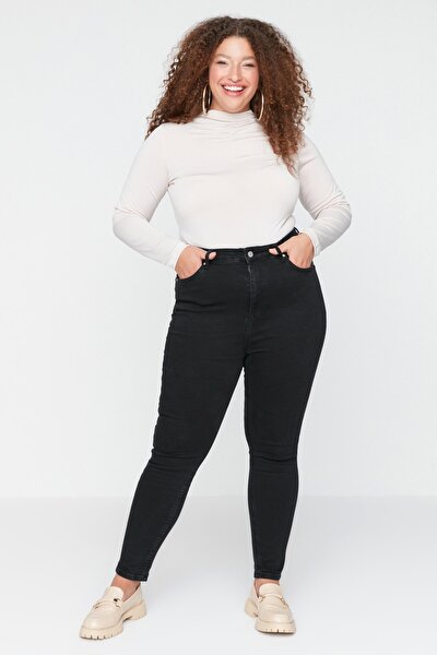 Große Größen in Jeans - Schwarz - Skinny