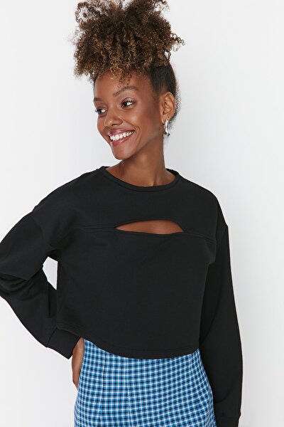 Sweatshirt - Black - Relaxed fit
