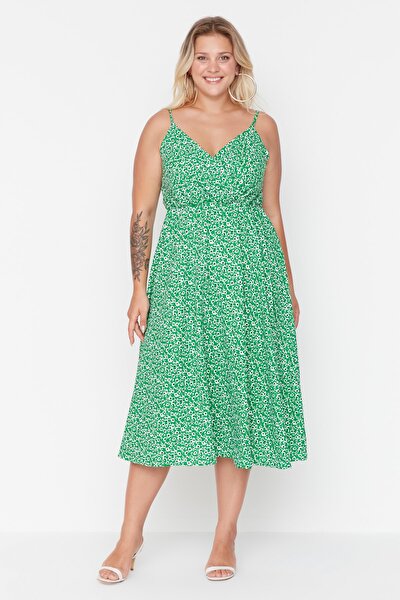 Plus Size Dress - Green - Skater