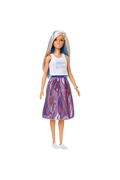 barbie fashionistas bebek ve aksesuarlari siyah sacli la tisortlu fxl50 fbr37 fiyati yorumlari trendyol