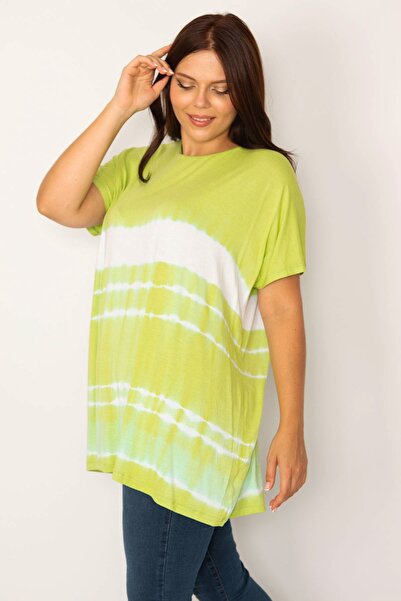 Plus Size Tunic - Green - Relaxed fit