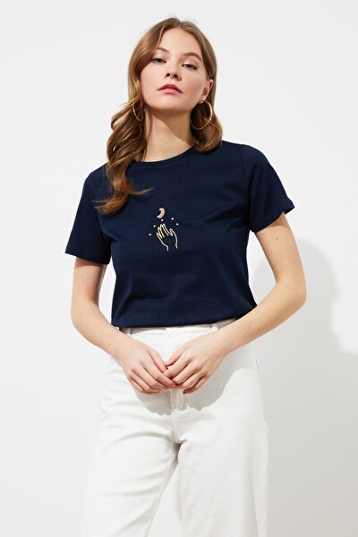 Lacivert Nakışlı Basic Örme T-Shirt TWOSS20TS0553