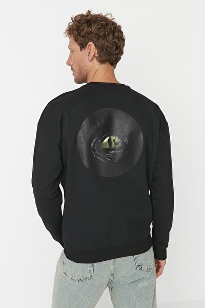 Sweatshirt - Black - Regular fit