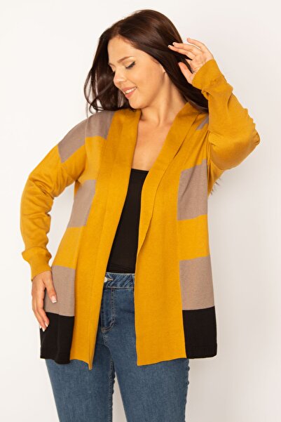 Plus Size Cardigan - Yellow - Relaxed