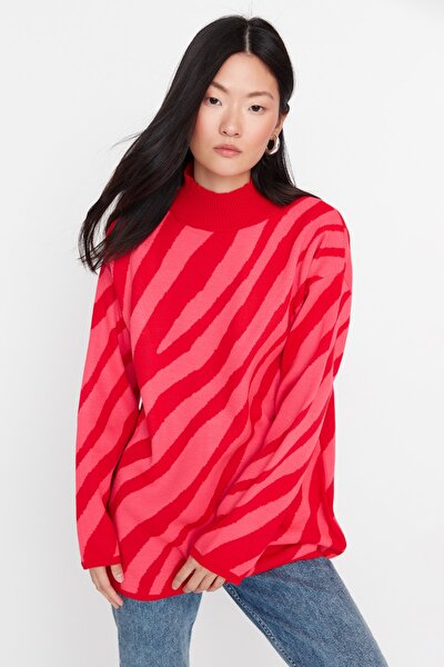 Sweater - Ecru - Fitted