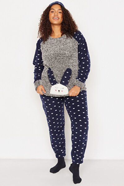 Plus Size Pajama Set - Gray - With Slogan