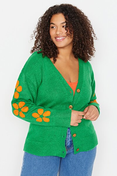 Plus Size Cardigan - Green - Relaxed