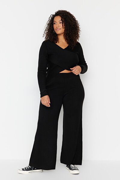 Plus Size Two-Piece Set - Black - Fitted
