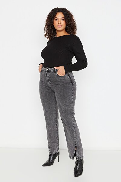 Plus Size Jeans - Black - Mom