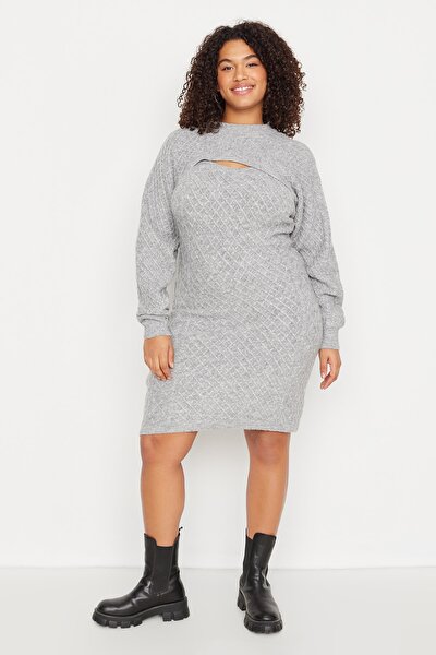 Plus Size Two-Piece Set - Gray - Fitted