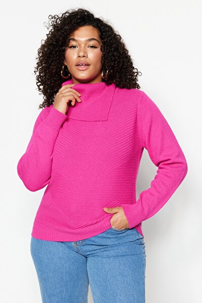 Plus Size Sweater - Pink - Fitted