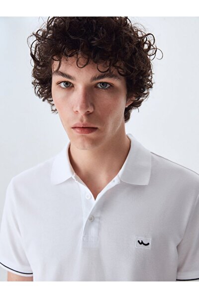 T-Shirt - White - Fitted